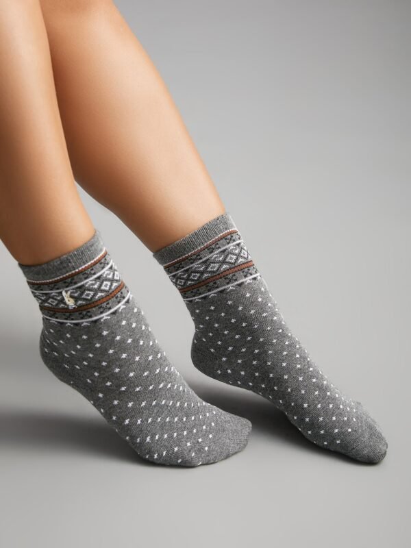 3 Pairs Vintage Rabbit Embroidered Mid-Calf Socks