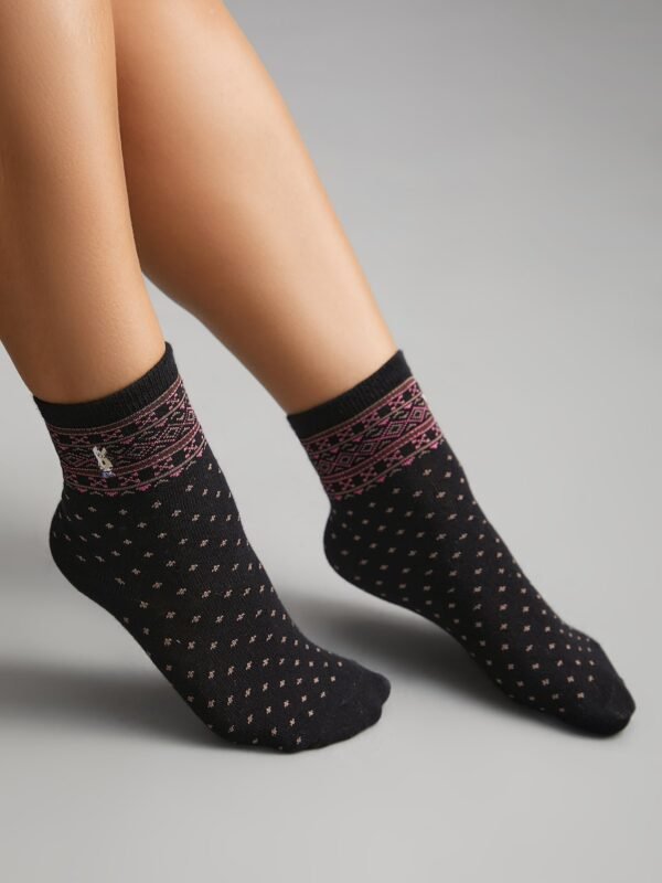 3 Pairs Vintage Rabbit Embroidered Mid-Calf Socks