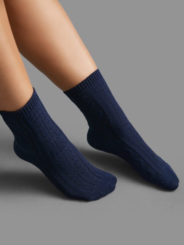 3 pairs Plain Textured Mid-Calf Socks